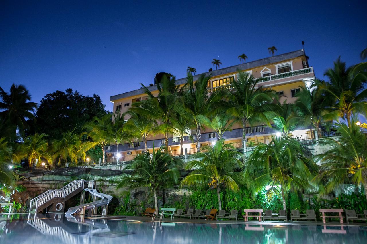 Jerantut Hill Resort Bagian luar foto